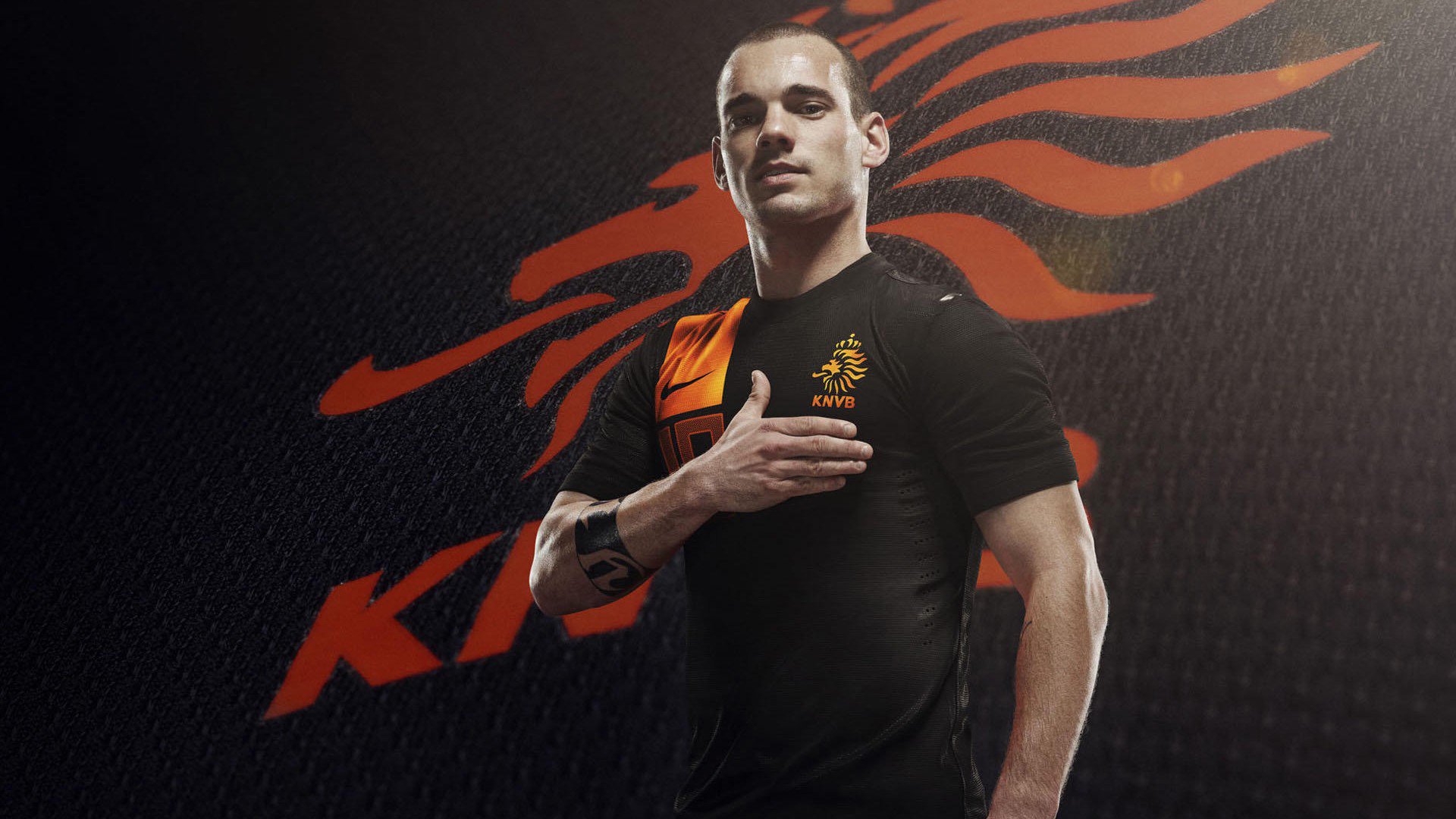 城市夜光水上风筝节，灯火闪耀中的空中盛会